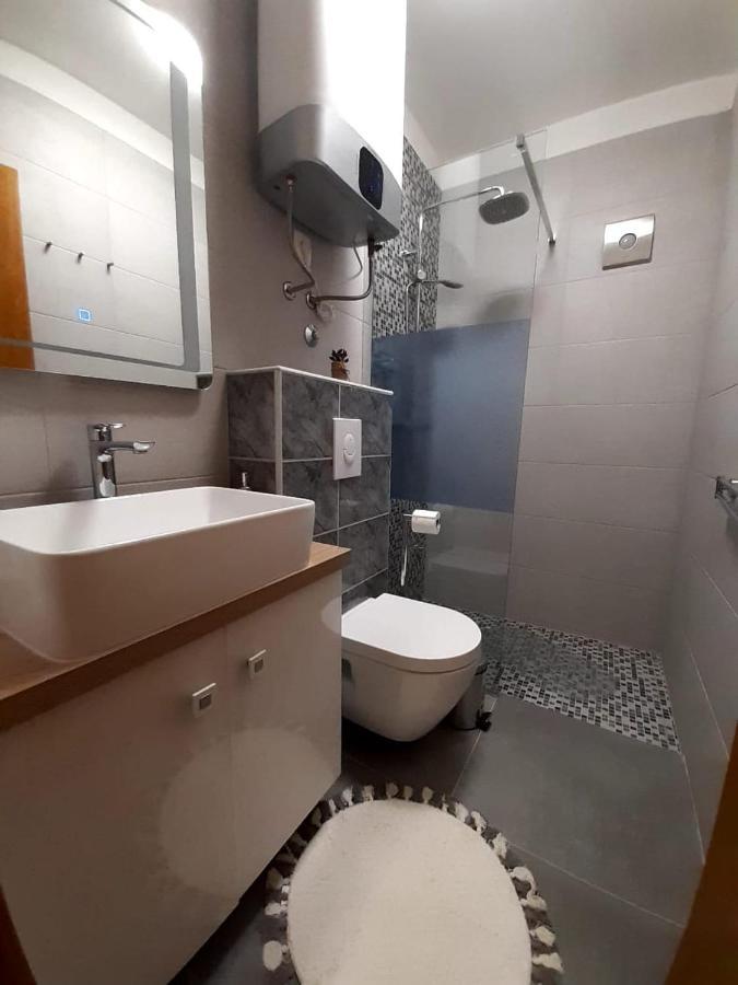 Solis Adriaticum Apartments Ясенице Екстериор снимка